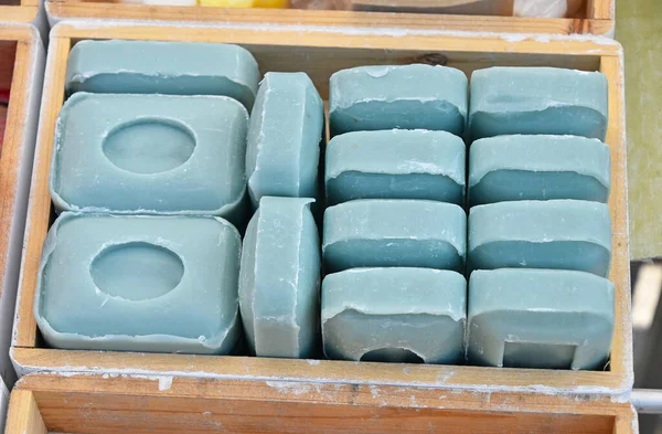 Close Blue Traditional Beauty Toilet Hard Soap Bars Wooden Box — Stock Photo, Image