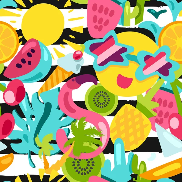 Yaz rengi kusursuz vektör deseni. Tatil, tatil köyü. Çizgili arka planda tatil aksesuarları