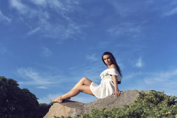 Pode Caminhar Parque Com Uma Menina — Fotografia de Stock