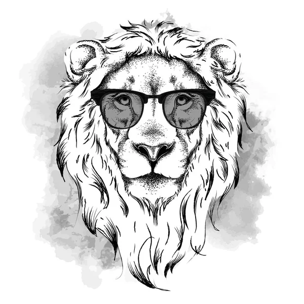 Etnische hand tekening hoofd van Leeuw in de glazen. Het kan worden gebruikt voor het afdrukken, posters, t-shirts. Vectorillustratie — Stockvector