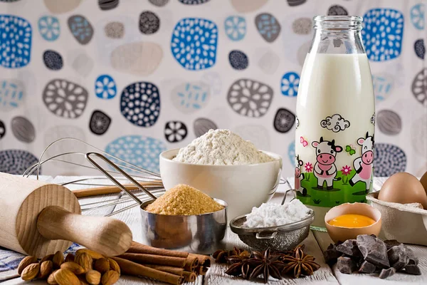 Ingredients for baking cake, on a wooden rustic background. — Stock Photo, Image