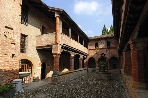 A detail of Castel Arquato — 스톡 사진