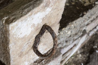 Terk edilmiş bir ahırın detayları