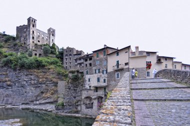 Dolceacqua 'da güzel bir tur.