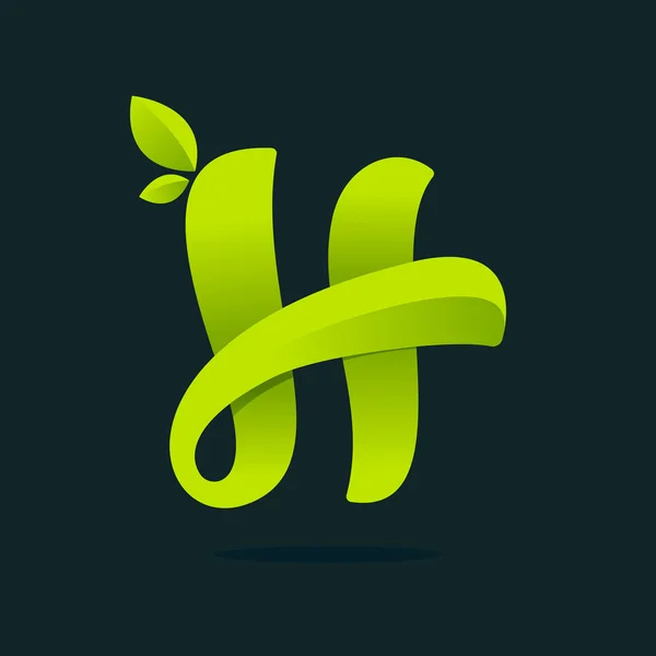 H Buchstabe Logo mit grünen Blättern. — Stockvektor