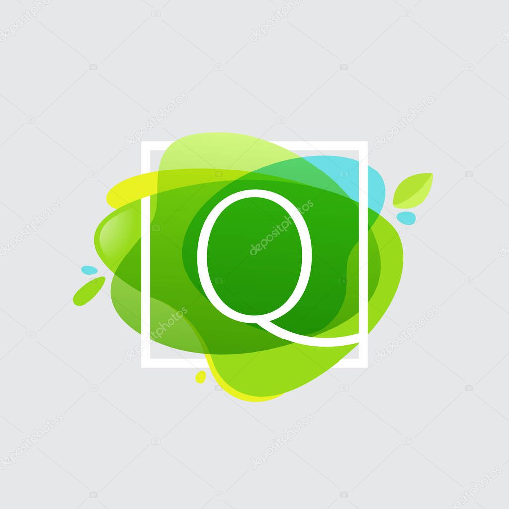 Q letter logo in square frame at green watercolor splash backgro