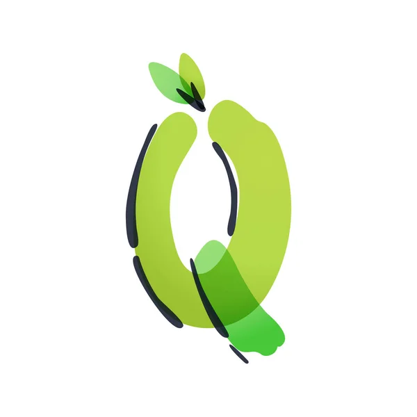 Q Buchstabe Ökologie-Logo mit grünen Blättern handgeschrieben mit Filzstift. — Stockvektor