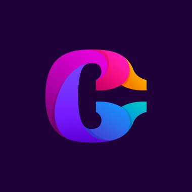Gradyanlar üst üste biniyor C harfi logo tasarımı fikri.