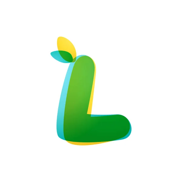 L litera eko logo. Zachodzące na siebie gradientowe czcionki z zielonymi liśćmi. — Wektor stockowy