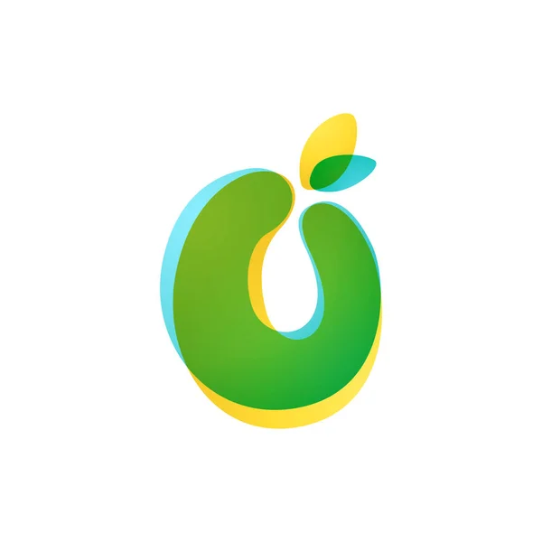 O Buchstabe Öko-Logo. Überlappende Gradienten-Schrift mit grünen Blättern. — Stockvektor