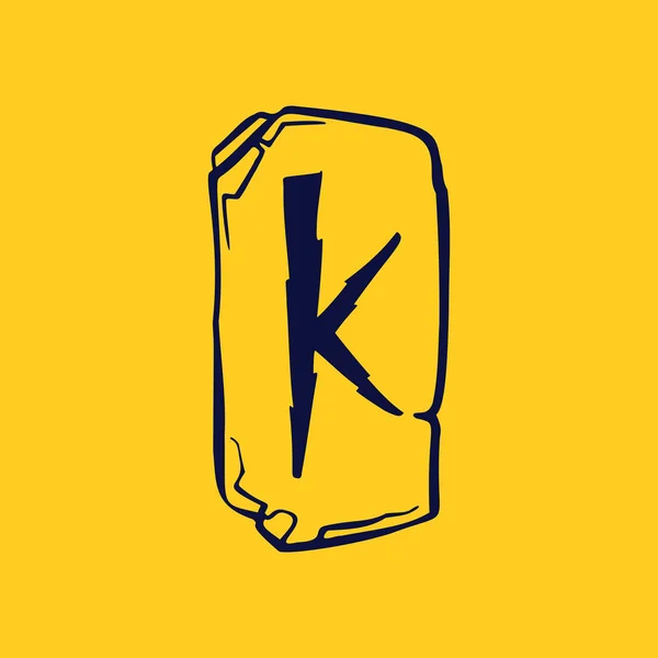 Runic K bokstav logotyp från blixtar på fragment av stenar. — Stock vektor