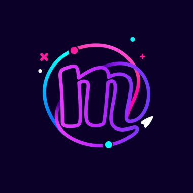 Küçük harfli logo gezegenler, roketler ve yörünge çizgileri.