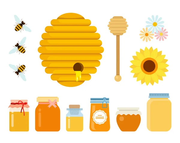 Colmena de abejas, cuchara de miel de madera, tres abejas, flores silvestres y frascos de vidrio con miel de diferentes tamaños planos aislados — Vector de stock