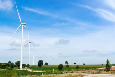 elektrik üreten Rüzgar türbinleri