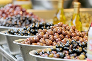 Zeytin, meyve tüketimi için pişmiş kase