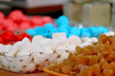 Jelatin renkli şeker geniş