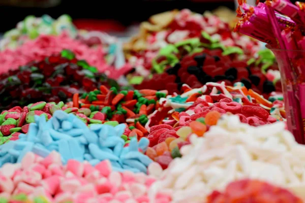 Dulces de gelatina muy coloridos y de amplia gama . — Foto de Stock