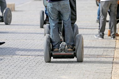 monokoleso elektrik, ulaşım kayak için