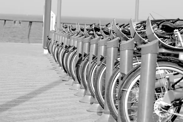 Espaço Estacionamento Para Estacionamento Transporte Bicicletas — Fotografia de Stock