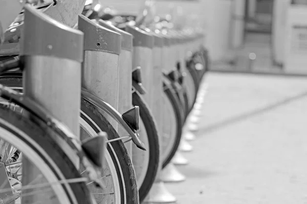 Plaza Aparcamiento Para Transporte Bicicletas Aparcamiento —  Fotos de Stock