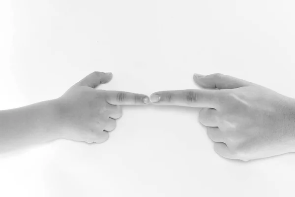 Touch mom and baby hands — Stock Photo, Image