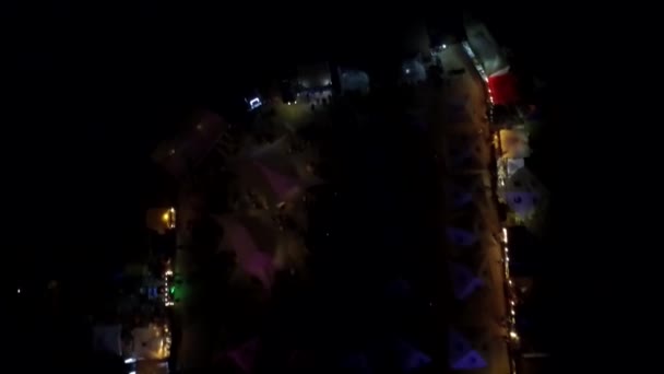 Havadan Panoramik Top Gökyüzü Görüntüsü Müzik Festivalinde Ücretsiz Konser Veren — Stok video