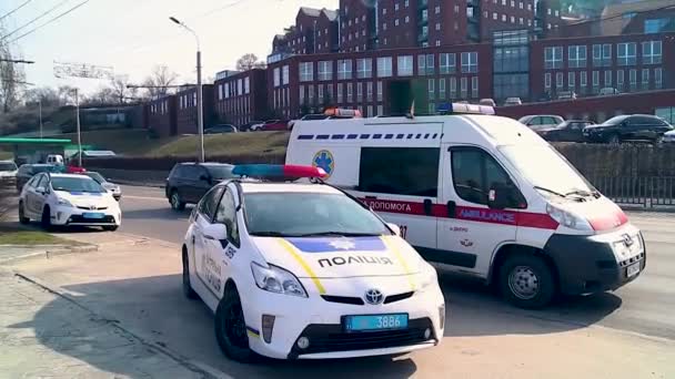 Police Cars Ambulance Auto — Stock Video