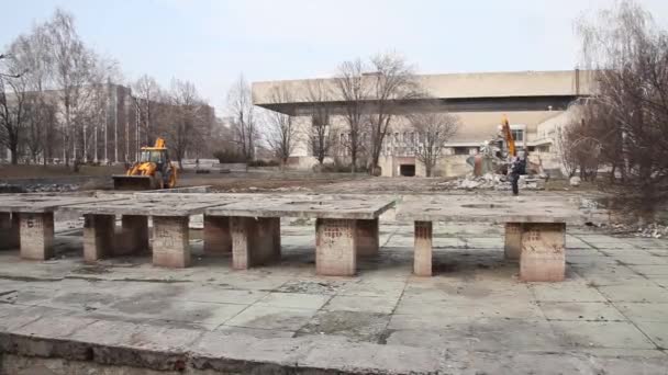拆除纪念碑第聂伯乌克兰靠近流星的天空全景从复印机无人驾驶镜头看天空 — 图库视频影像