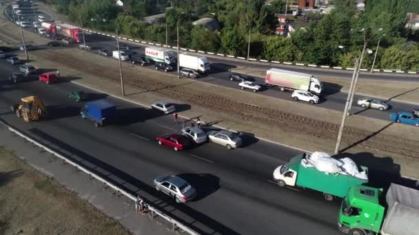 Luchtfoto Van Het Verkeersongeval Verkeersveiligheid Stromende Auto Het Centrum Niet — Stockvideo