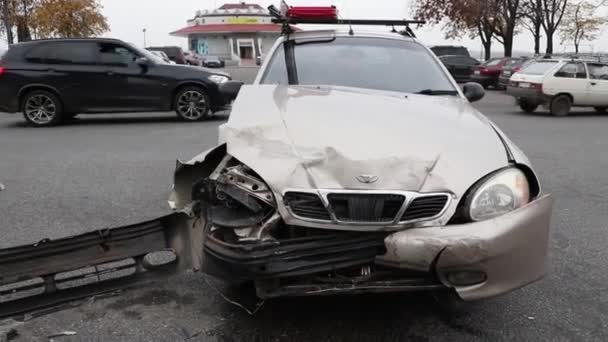 Ukraine Dnipro Dnepr Police Investigate Dramatic Fatal Car Accident Scene — Stock Video