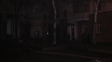 Ukrayna 'nın en yüksek noktasından büyük ateş ve siyah duman yükseliyor