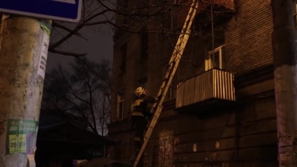 Stor Brand Och Svart Rök Skytte Från Höjd Ukraina Dnepr — Stockvideo