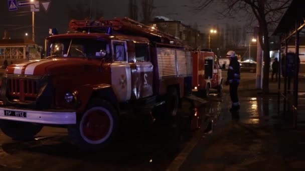 Gros Feu Fumée Noire Tir Une Hauteur Ukraine Dnepr Dnipro — Video