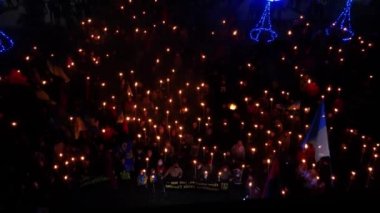 Ukrayna dnepr dnepr dnipro fener alayı havadan panoramik üst görüşlü helikopter gökyüzü