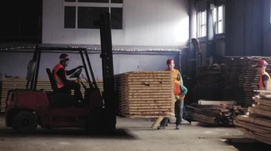 Ahşap çubuklar ile bir blok göndermek için hazırlık