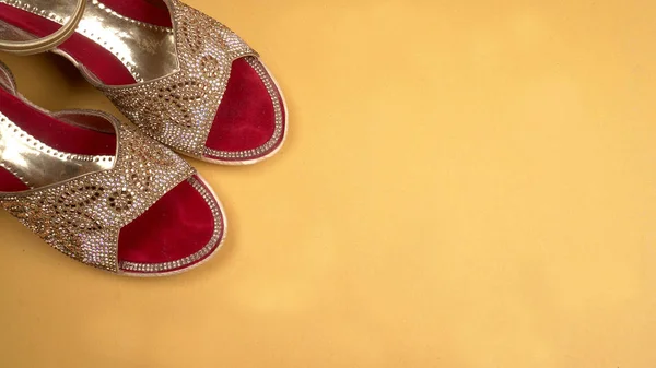 Sandalias Boda Nupcial Zapatos Hermoso Fondo Concepto Estilo Moda Piso —  Fotos de Stock