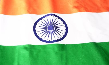 Hint Bayrağı, üç renkli, safran, yeşil ve beyaz renkli (26 Ocak) cumhuriyet günü veya (15 Ağustos) bağımsız gün konseptinin kafa kafaya çekimi.