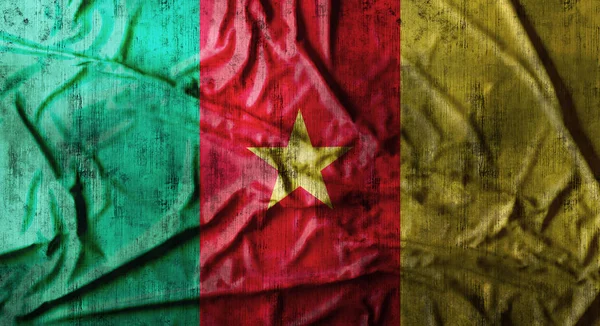 Grunge zerknüllte Kamerunflagge. 3D-Darstellung — Stockfoto