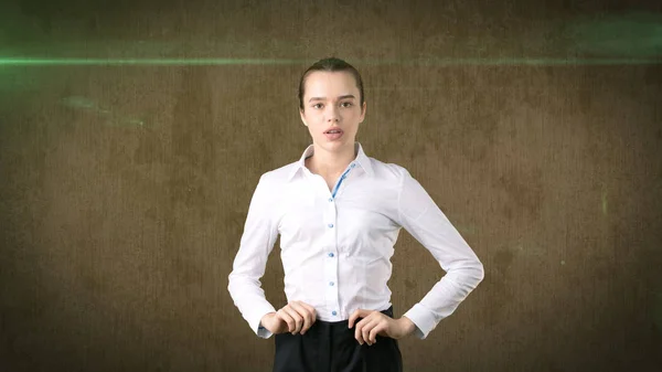 Hermoso retrato de mujer de negocios seria, fondo de estudio aislado —  Fotos de Stock