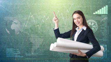 Bina, geliştirme, consrtuction ve mimari konsept - blueprint ve boş boşaltmak ile takım elbiseli gülümseyen kadın