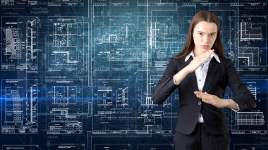 İşkadını mimar mühendis inşaat tasarım ve iş kavramı