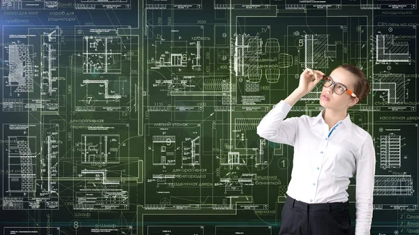 İşkadını mimar mühendis inşaat tasarım ve iş kavramı