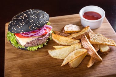 tahtada siyah burger