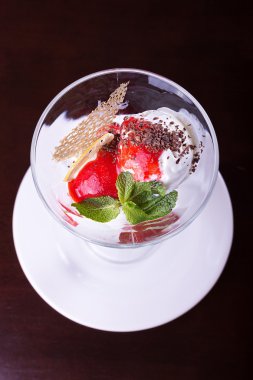 berry tepesi ile dondurma