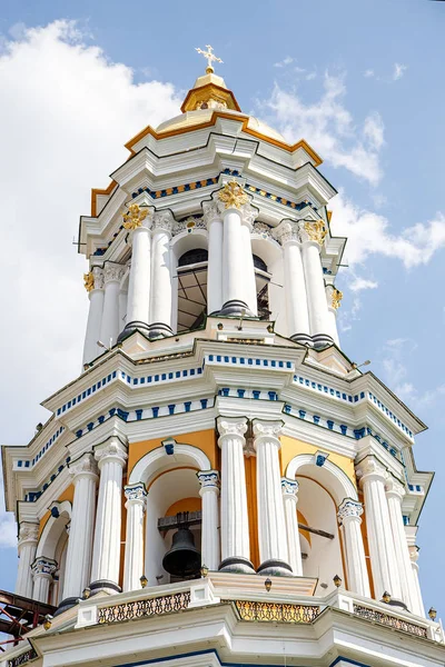 Bell tower of the Kiev Pechersk Lavra — Stock Photo, Image