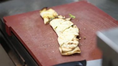 Peynirli pide