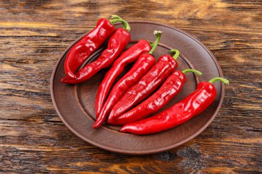 kırmızı biber üst üste yalan