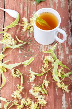 Çay bir linden ile