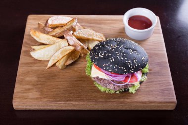 tahtada siyah burger