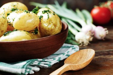 Patates ile doyurucu bir öğle yemeği